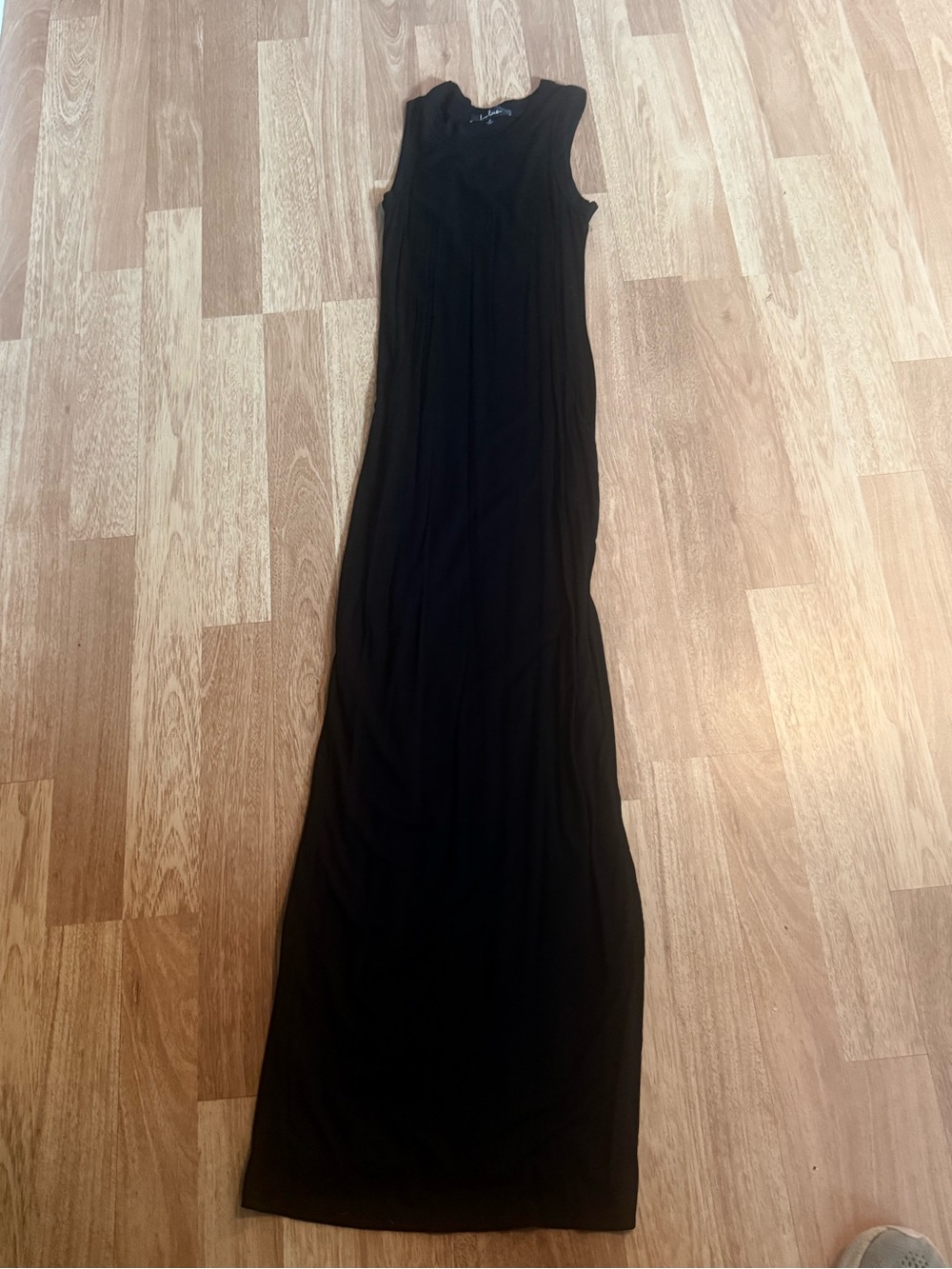 Lulu's Sleek Black Sleeveless Maxi Dress